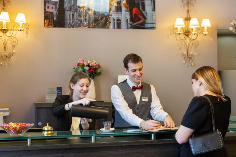 Best Western Hôtel Lakmi Nice - Reception